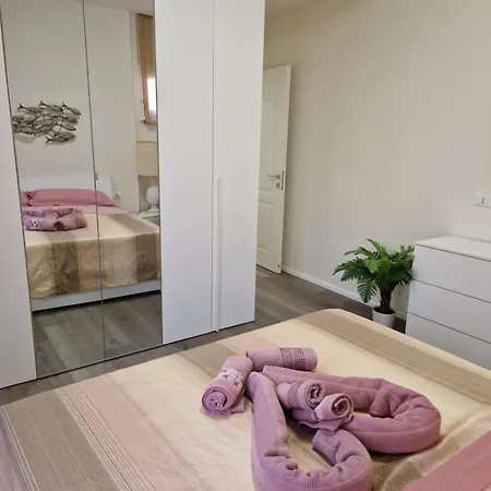 Centralissimo,a 20 Mt Dal Mare Apartmán Varazze